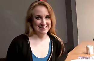 XXX Ihr Freund überredete die jungen Pfadfinder, mollige reife weiber ihre Beine zu strecken