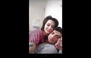 XXX Bello stimmte zu, Nachbarn alte deutsche weiber zu treffen
