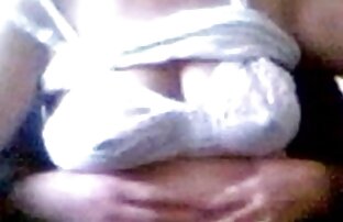 XXX Zwei Männer fisten und hämmern geile ältere weiber ein Mitglied der Vagina und des Anus.